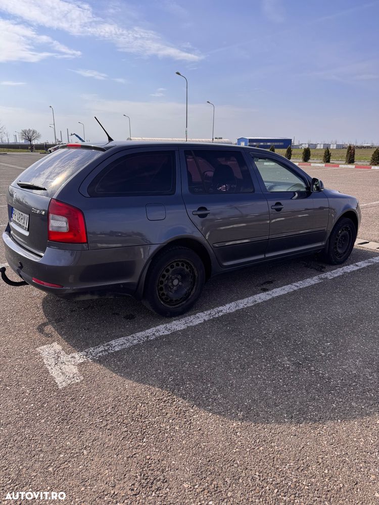 Skoda Octavia 2.0TDI Elegance - 5