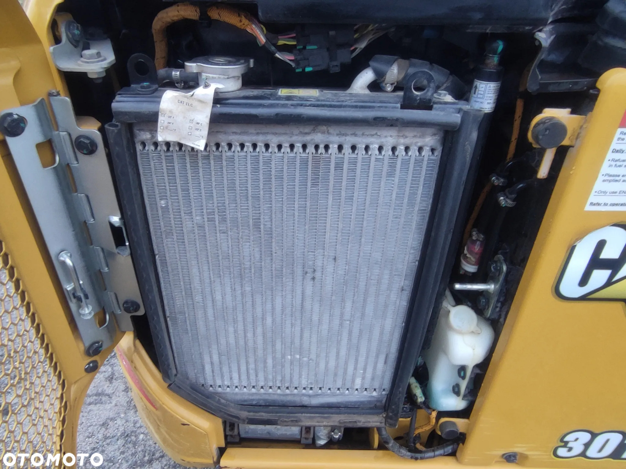 Caterpillar 301.6  2022r 302.7 cr - 12