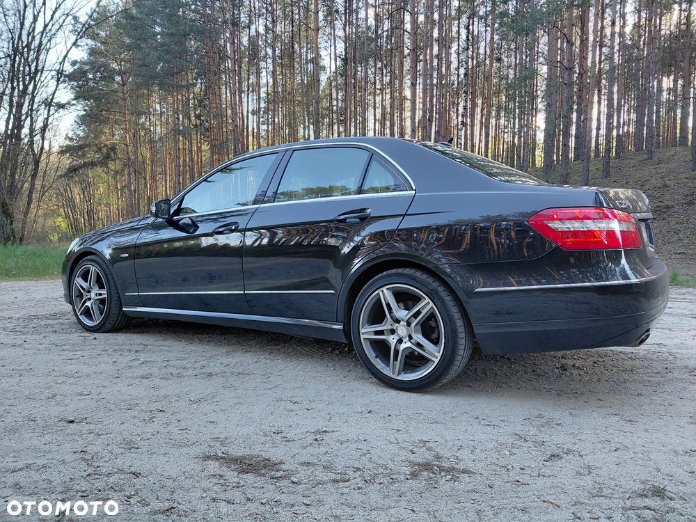 Mercedes-Benz Klasa E 350 CDI BlueEff - 3