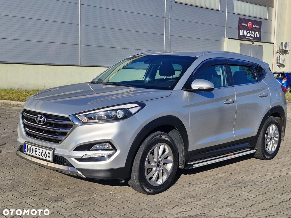 Hyundai Tucson 1.6 GDI BlueDrive Style 2WD - 8