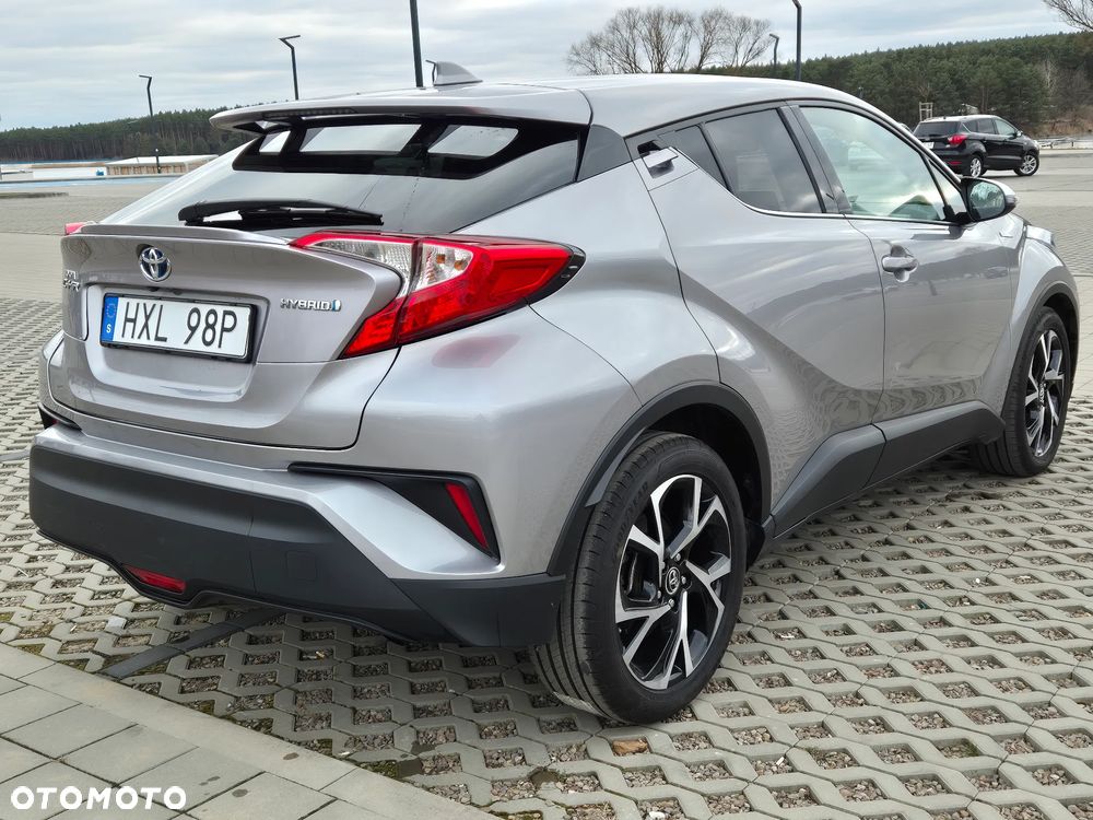Toyota C-HR ver-1-8-hybrid-executive - 5