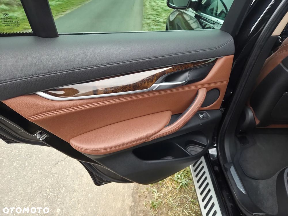 BMW X6 xDrive30d - 13