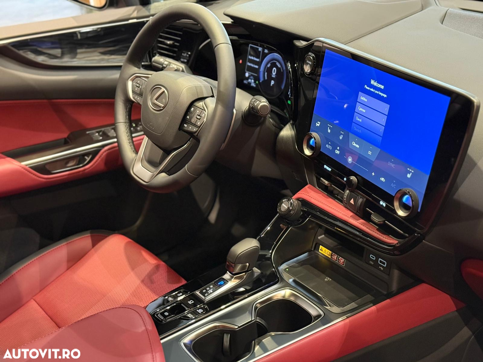 Lexus Seria NX 450h+ AWD CVT PHEV Executive - 12