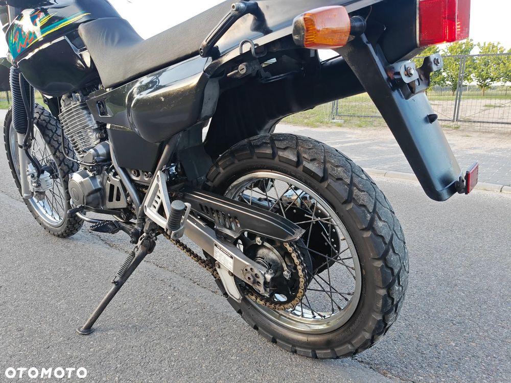 Yamaha XT - 12