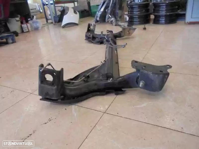 CHARRIOT TRASEIRO DACIA SANDERO II 2018 - - 3