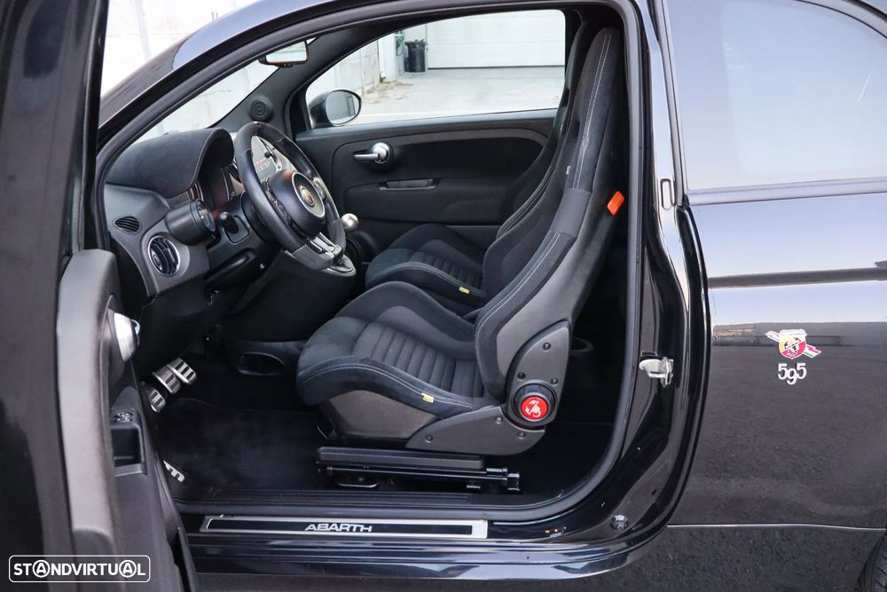 Abarth 595 1.4 T-Jet Competizione - 15