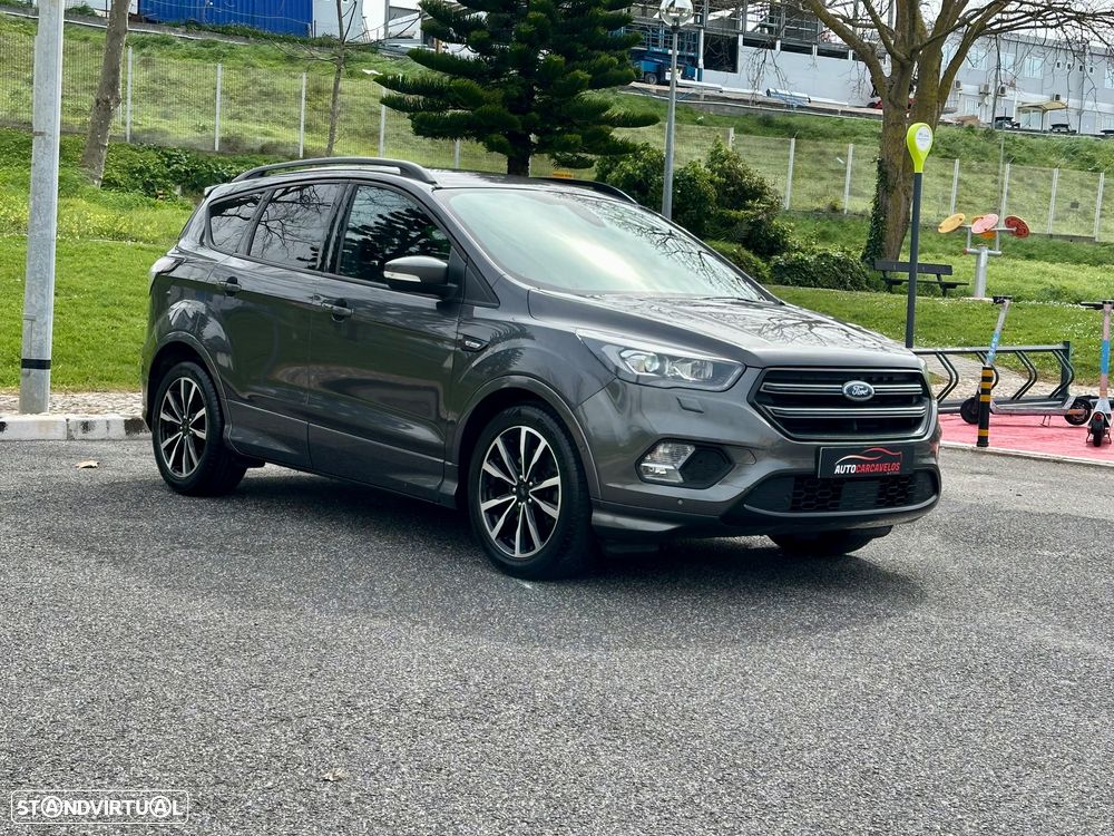 Ford Kuga 1.5 TDCi ST-Line Limited Edition - 24