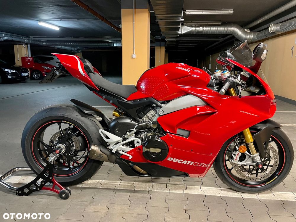 Ducati Panigale V4S - 10