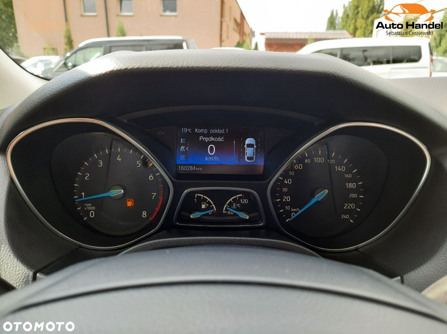 Ford Focus Turnier 1.0 EcoBoost Start-Stopp-System TITANIUM - 17