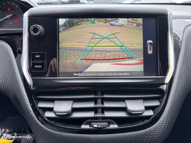 Peugeot 2008 1.6 BlueHDi Style - 7