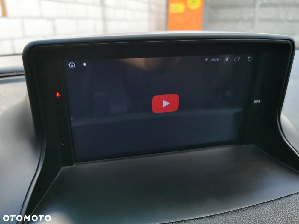 Renault Megane Grandtour TCe 180 GT - 16