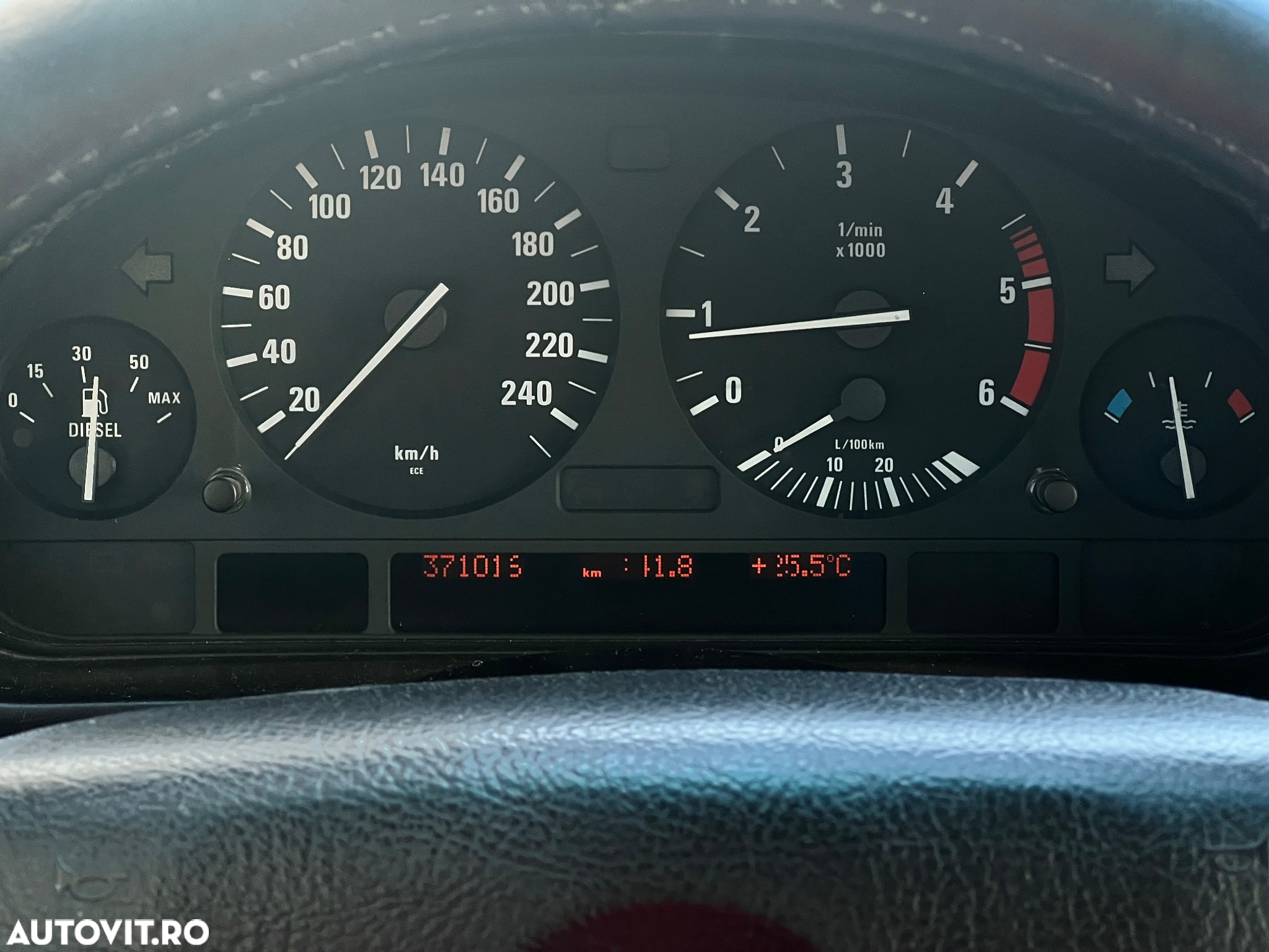 BMW Seria 5 520d Touring - 22