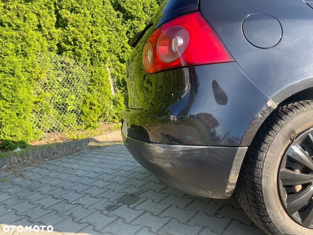 Volkswagen Golf 1.9 TDI Q-Line - 4