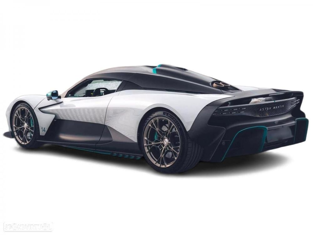 Aston Martin Valhalla - 5