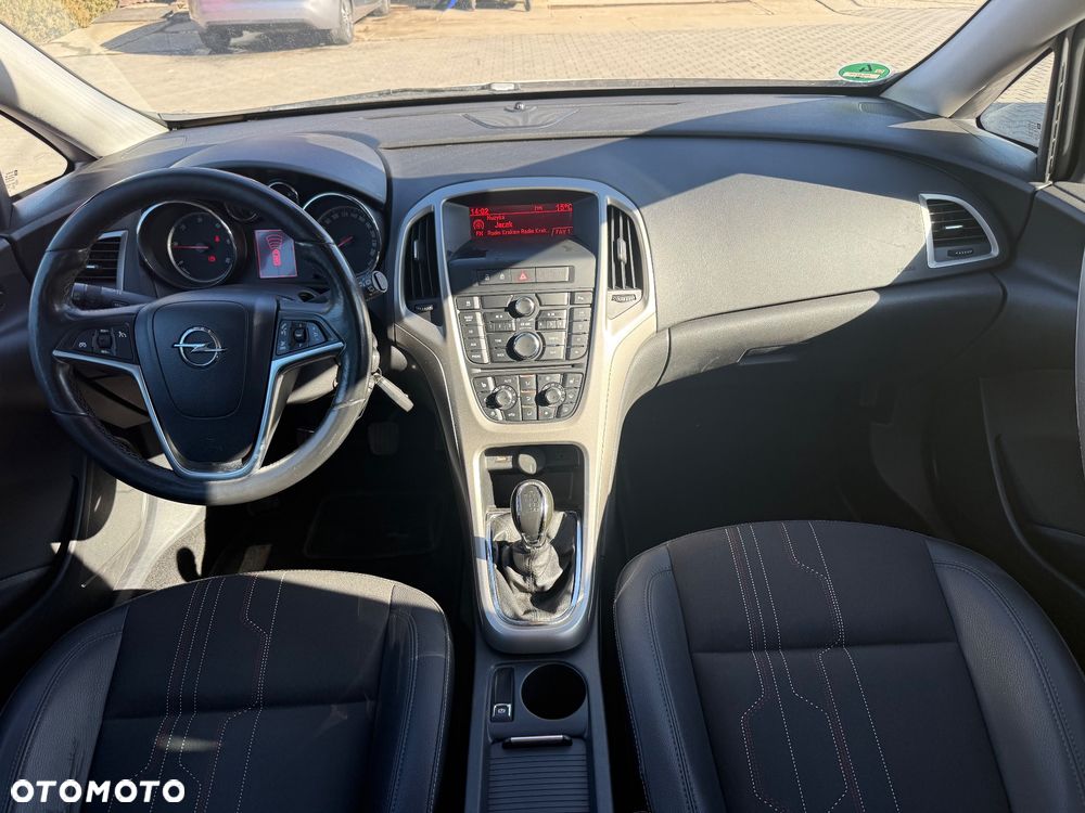 Opel Astra 1.7 CDTI DPF 150 Jahre - 13