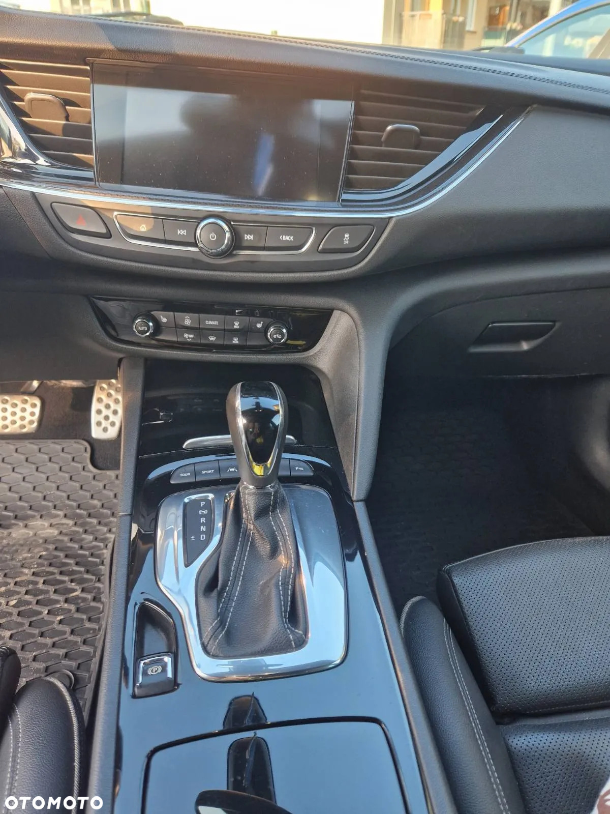 Opel Insignia - 14
