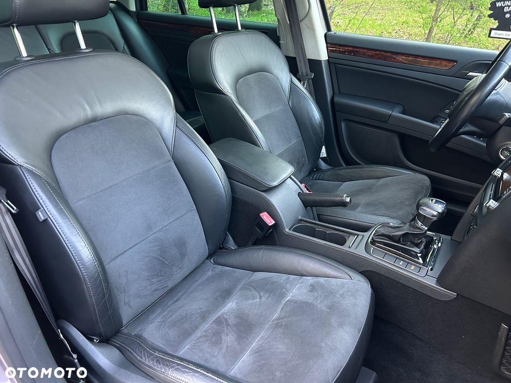 Skoda Superb 2.0 TDI DSG Elegance - 17