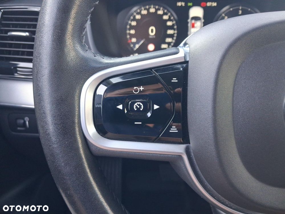 Volvo XC 90 D5 SCR AWD Inscription - 16