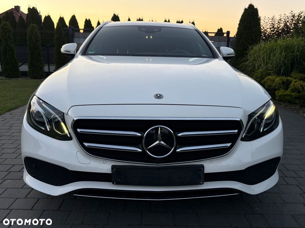 Mercedes-Benz Klasa E 220 d 9G-TRONIC Avantgarde - 11