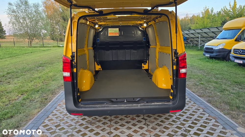 Mercedes-Benz VITO - 9