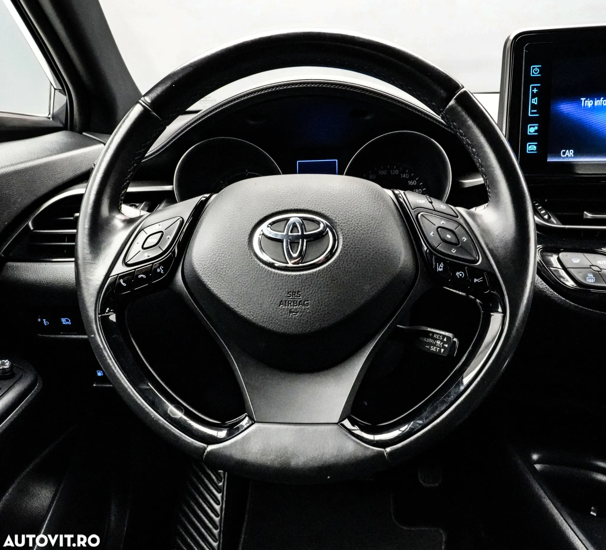 Toyota C-HR 1.8 HSD 4x2 CVT C-lassy - 15