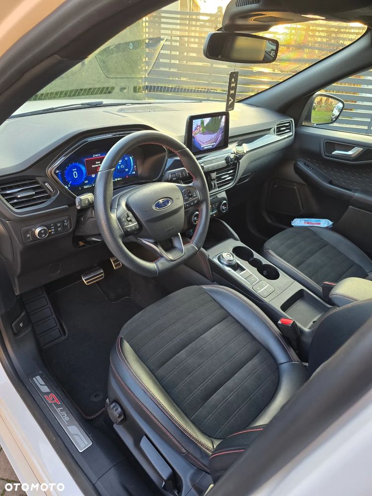 Ford Kuga 2.5 Duratec PHEV ST-LINE - 19