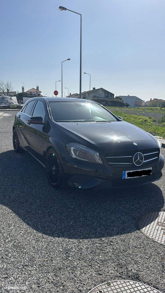 Mercedes-Benz A 180 CDI (BlueEFFICIENCY) Urban - 2