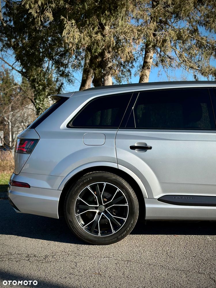 Audi SQ7 - 10