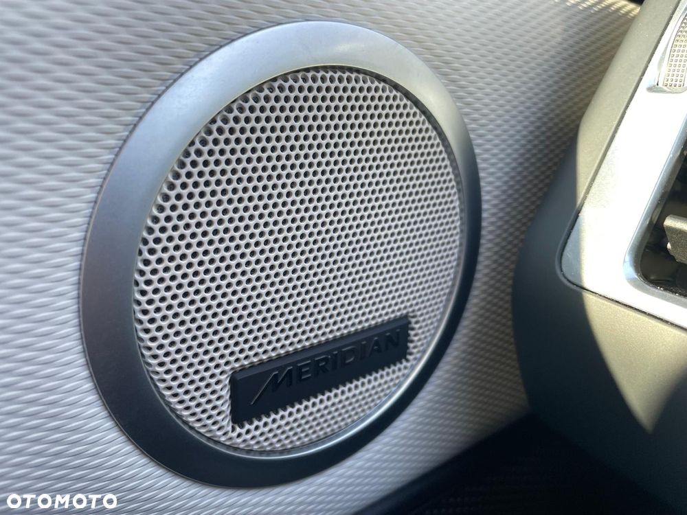 Land Rover Discovery 3.0 D250 mHEV R-Dynamic SE - 19