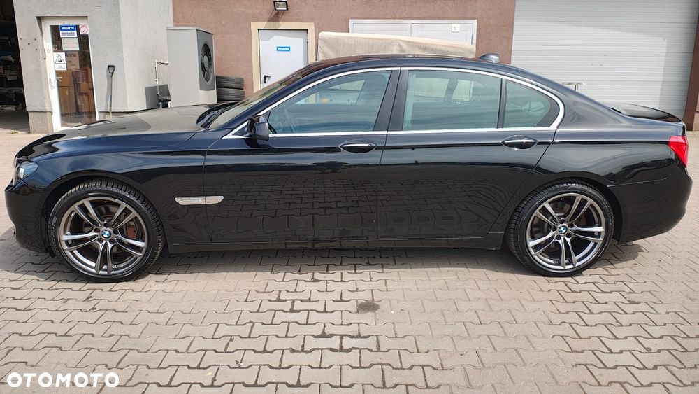 BMW Seria 7 730d Blue Performance - 4