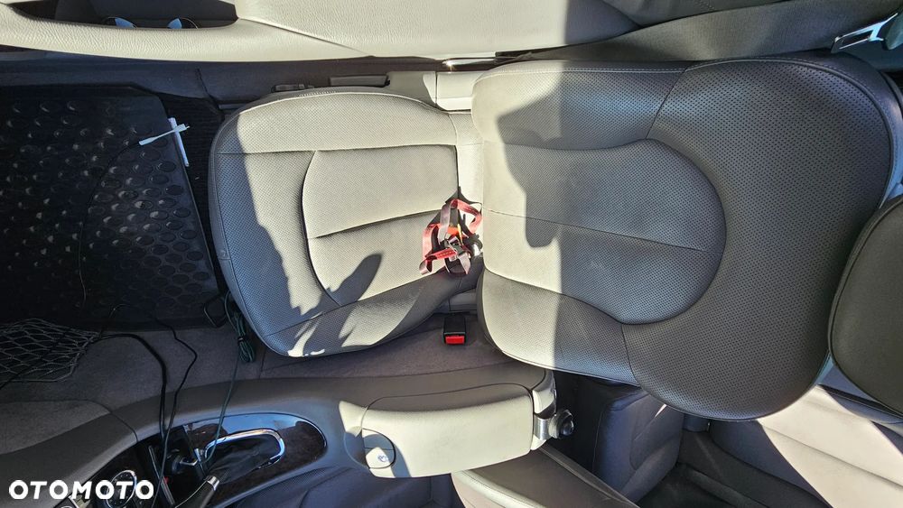 Mercedes-Benz CLK Coupe 350 7G-TRONIC Elegance - 14