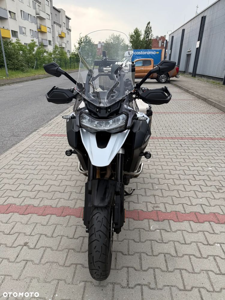 Triumph Tiger - 2