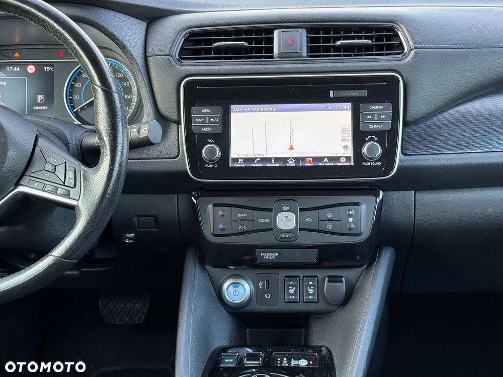 Nissan Leaf 40 kWh ACENTA - 15