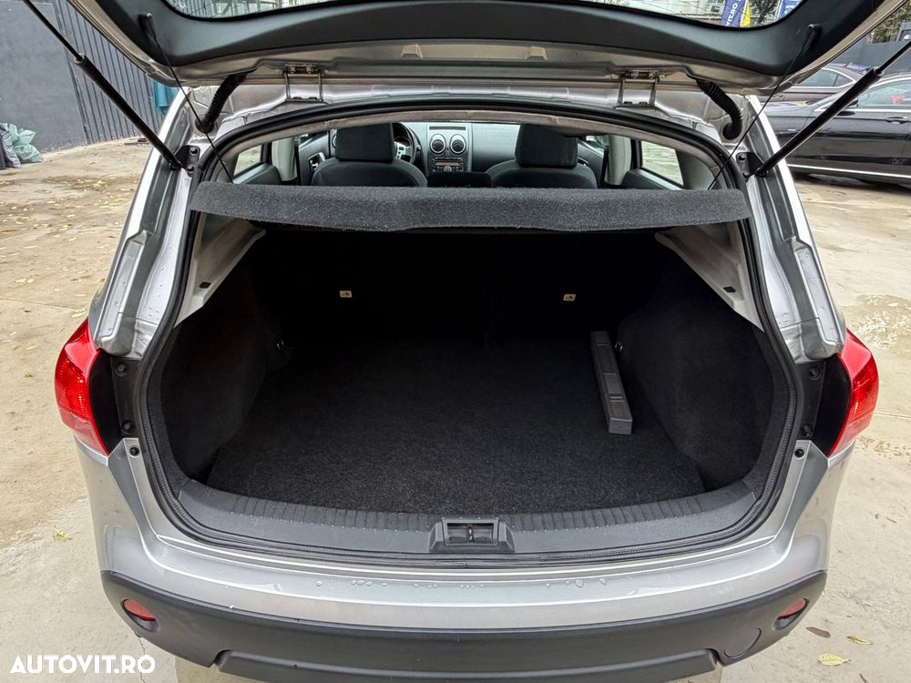 Nissan Qashqai - 22
