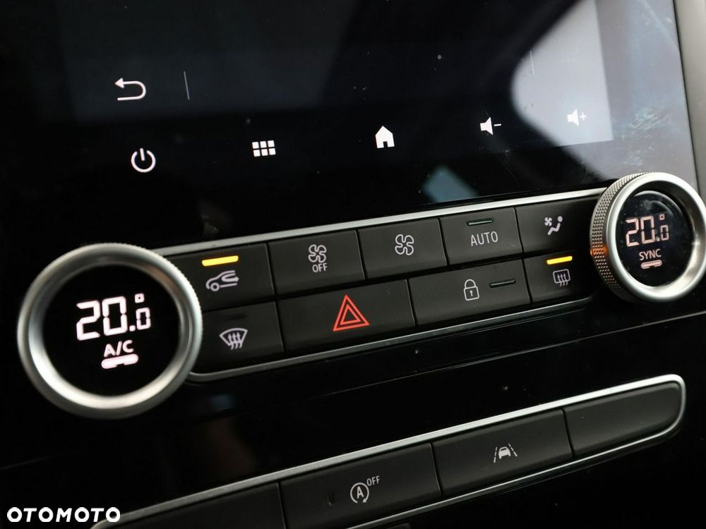Renault Megane 1.3 TCe FAP Techno EDC - 29
