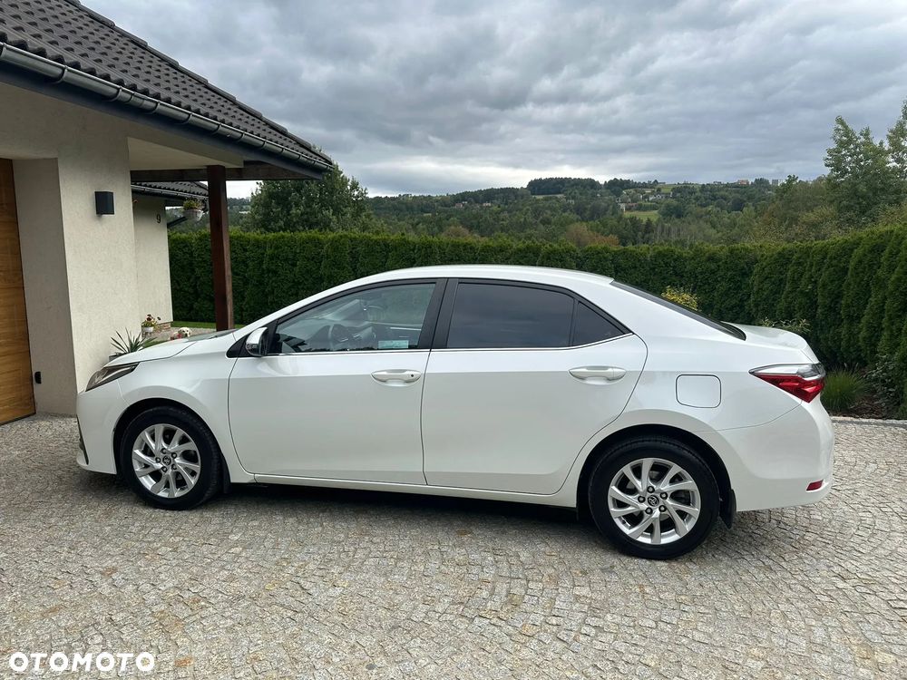 Toyota Corolla 1.6 Comfort - 4