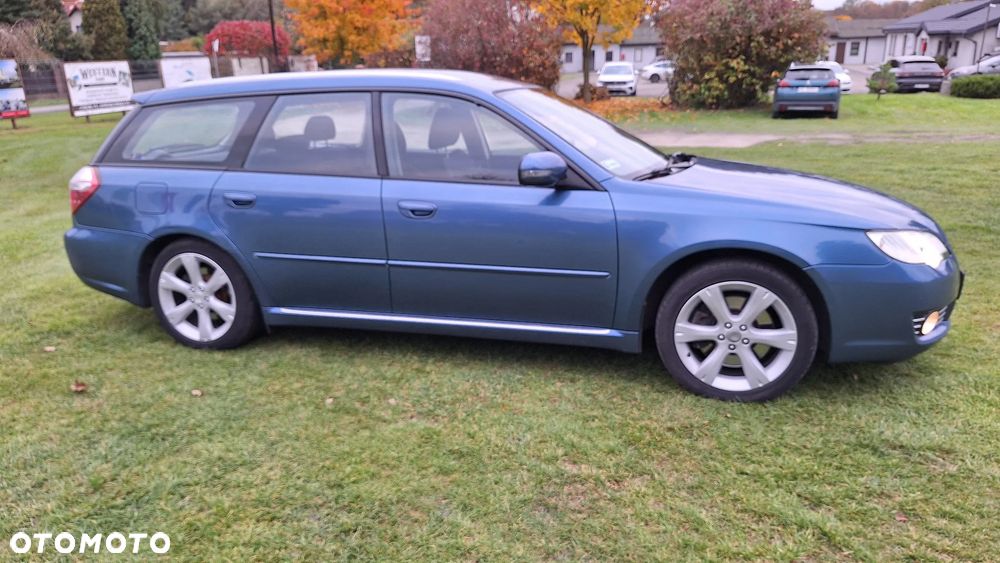 Subaru Legacy 3.0R - 16