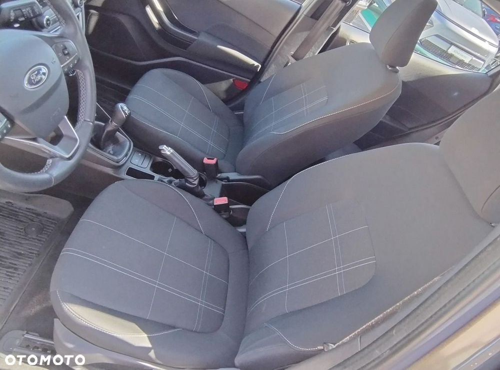 Ford Fiesta - 13