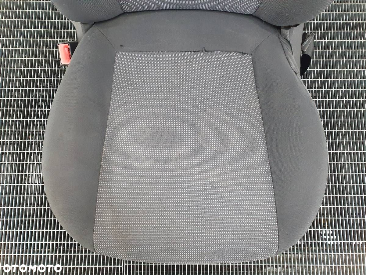 FOTEL LEWY KIEROWCY PRZÓD EUROPA FIAT FIORINO BIPPER NEMO EUROPA - 2