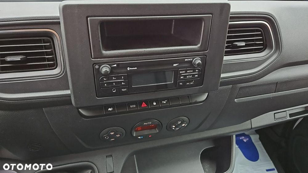 Renault Master - 18