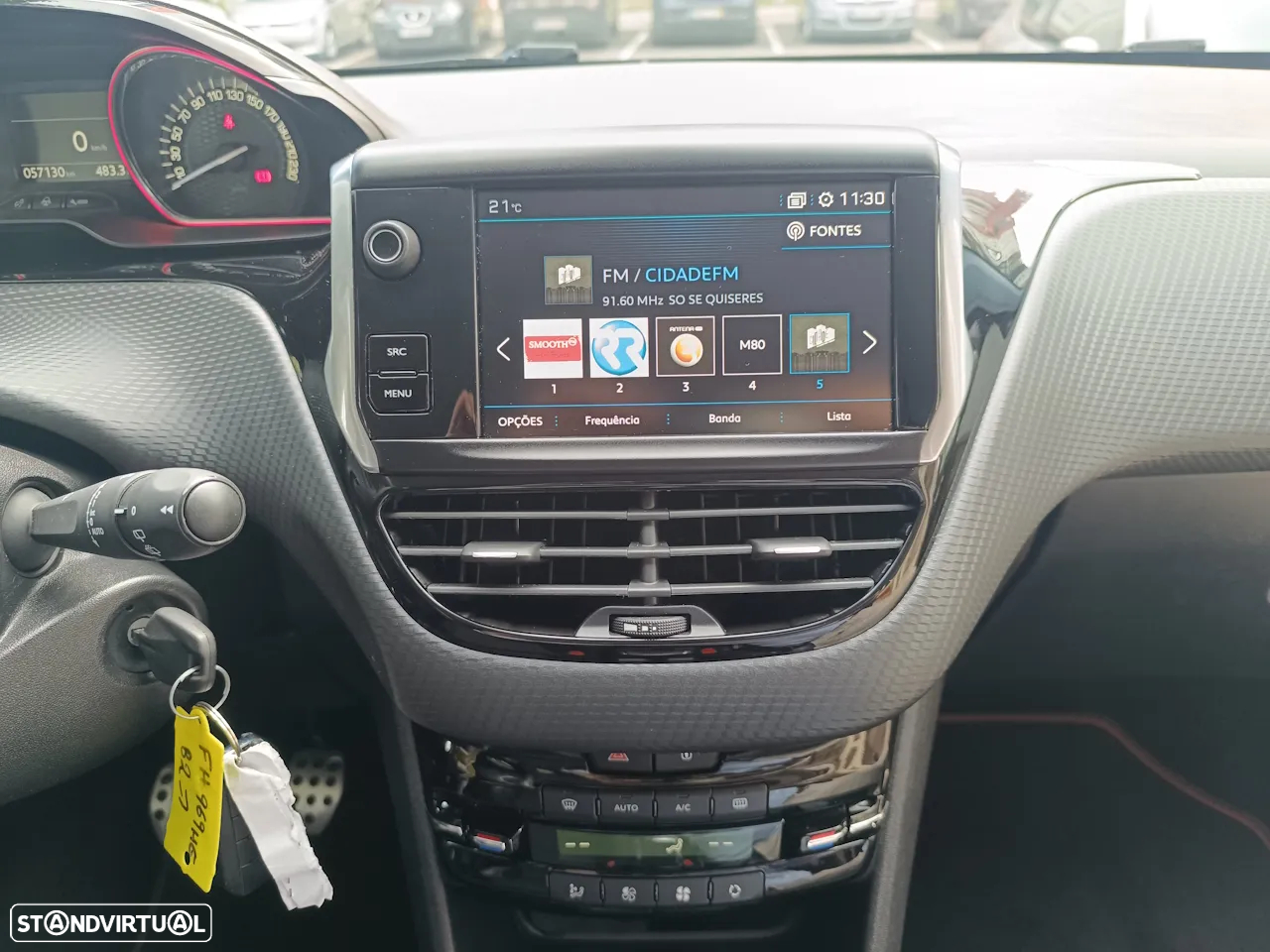 Peugeot 2008 1.2 PureTech GT Line - 26