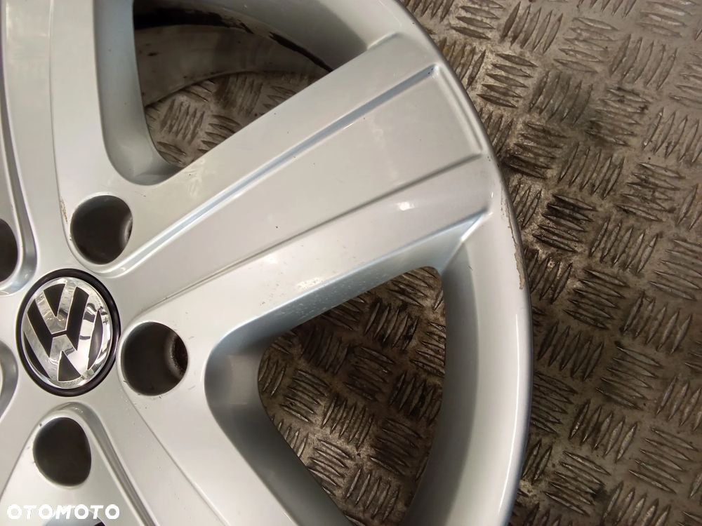 Felgi Vw Transporter T5 T6 Multivan 7Jx17 et55 5x120 - 8