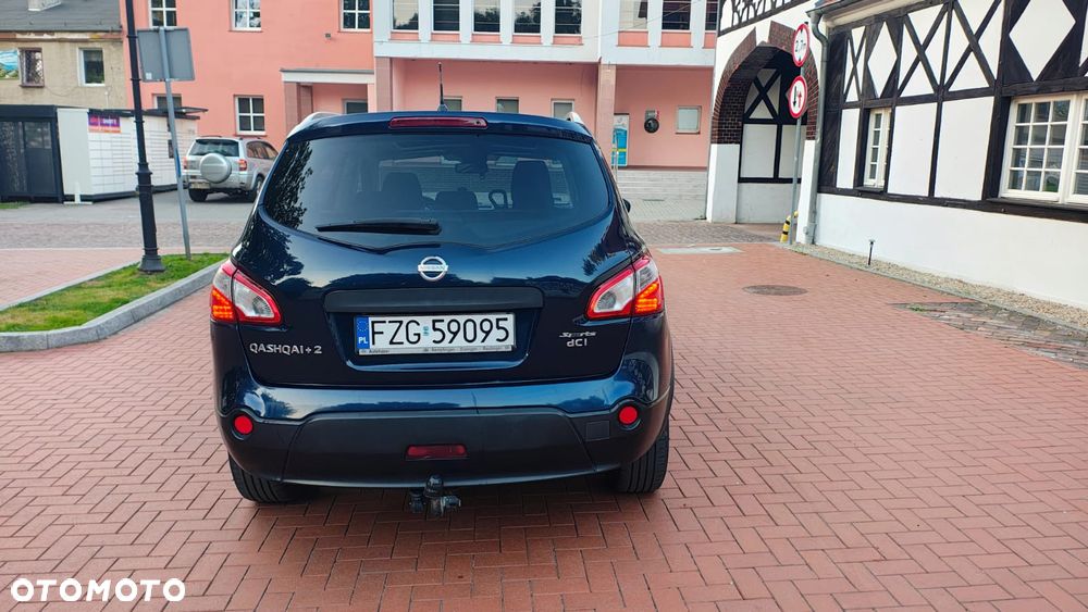 Nissan Qashqai+2 - 3