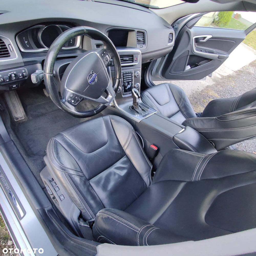 Volvo V60 D4 Drive-E Summum - 8