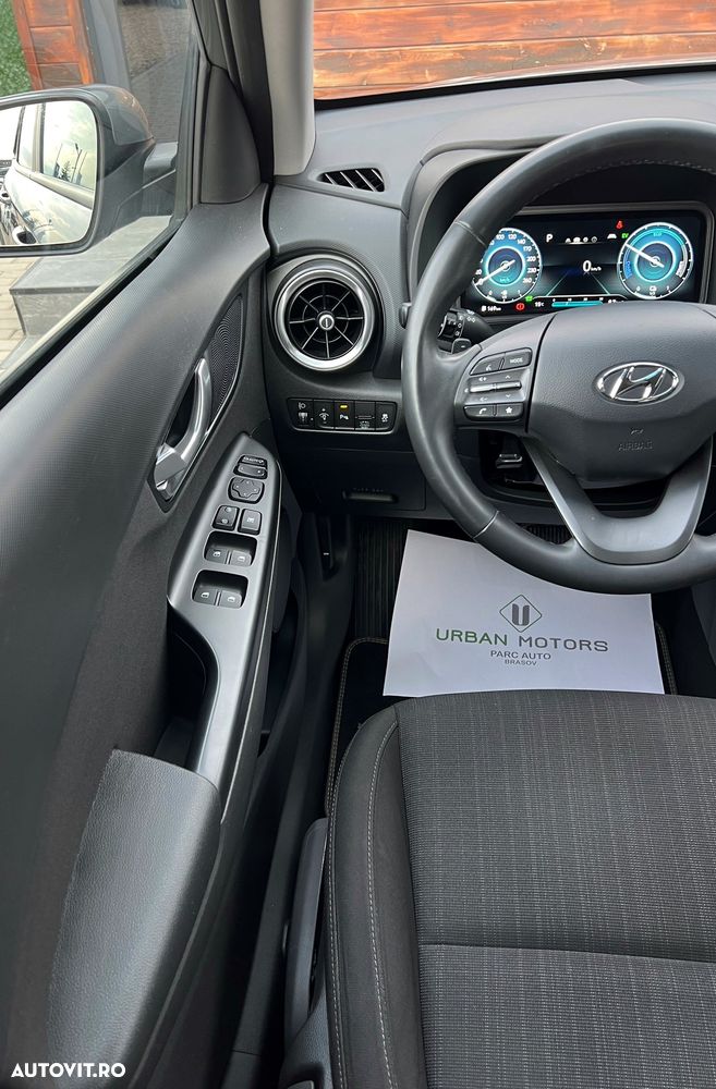 Hyundai KONA 1.6 GDI DCT Premium - 17