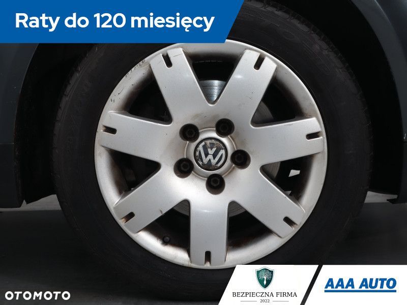 Volkswagen Passat - 16