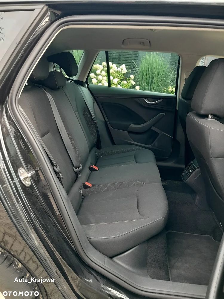 Skoda Kamiq 1.0 TSI Ambition - 33