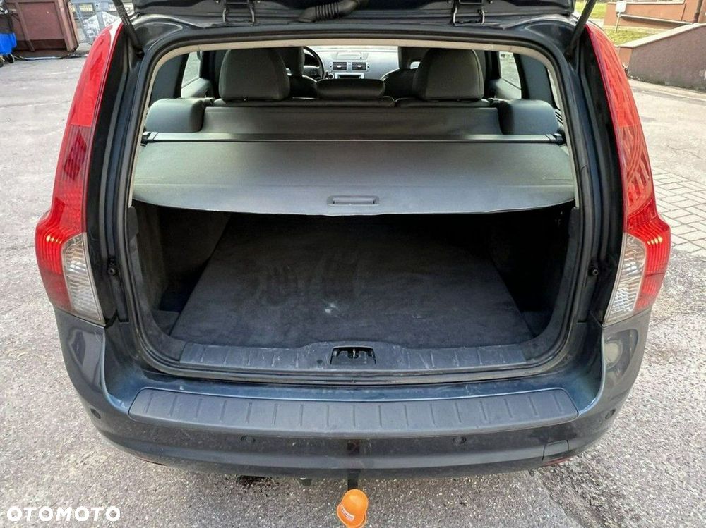 Volvo V50 - 11