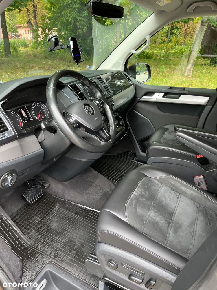 Volkswagen Multivan - 17