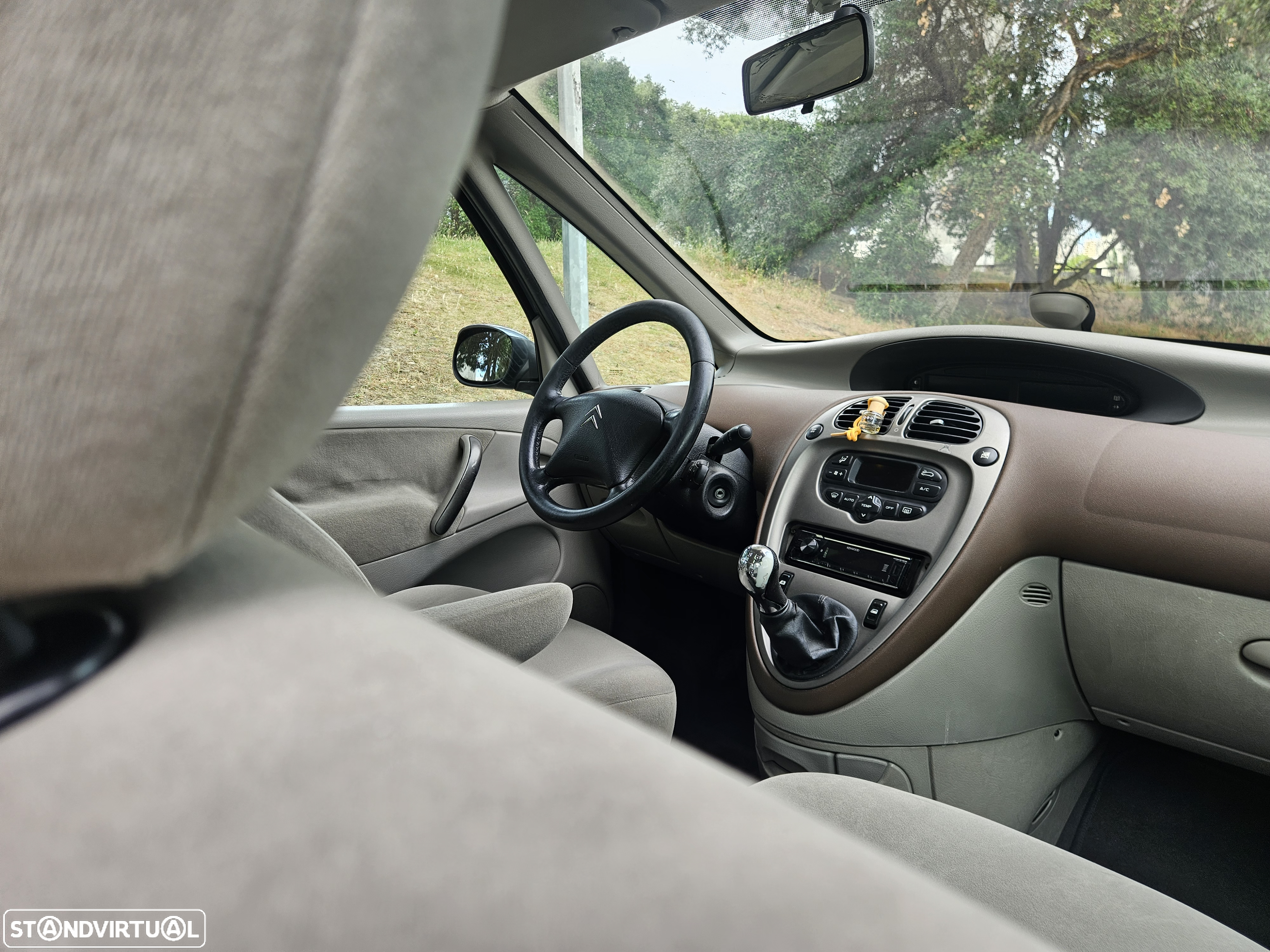 Citroën Xsara Picasso 1.6 HDi Premier - 17
